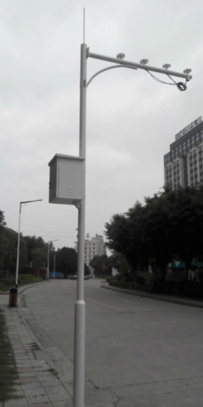 道路電子警（jǐng）察杆件